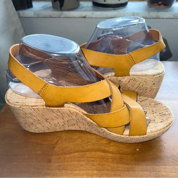 Korks Nova Comfort Platform Cork Wedge Strappy Sandals Yellow Size 9M - Picture 8 of 11
